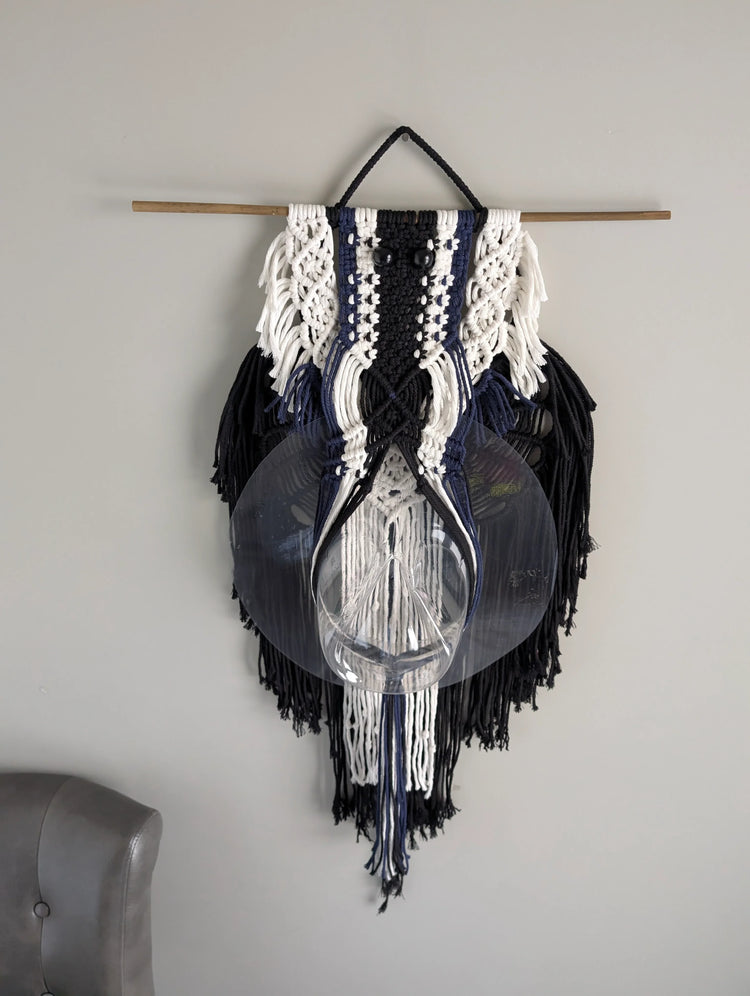 The Magpie De Luxe Hat Hanger – Celebrate Edmonton’s Iconic Bird