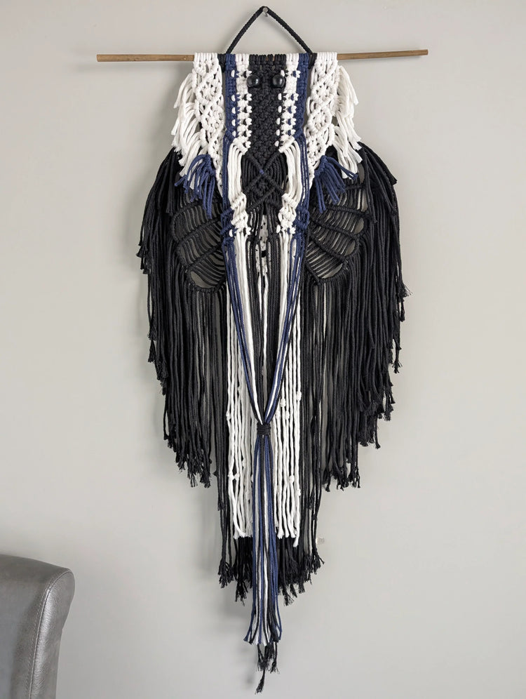 The Magpie De Luxe Hat Hanger – Celebrate Edmonton’s Iconic Bird