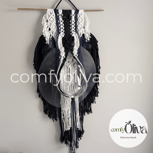 The Magpie De Luxe Hat Hanger – Celebrate Edmonton’s Iconic Bird